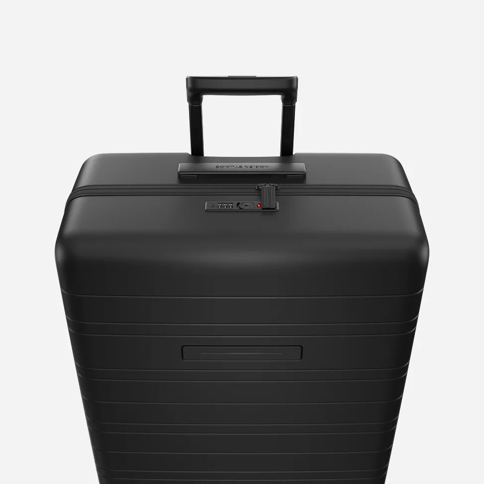 Horizn Studios H7 Air Check-In Luggage (88L) | Black