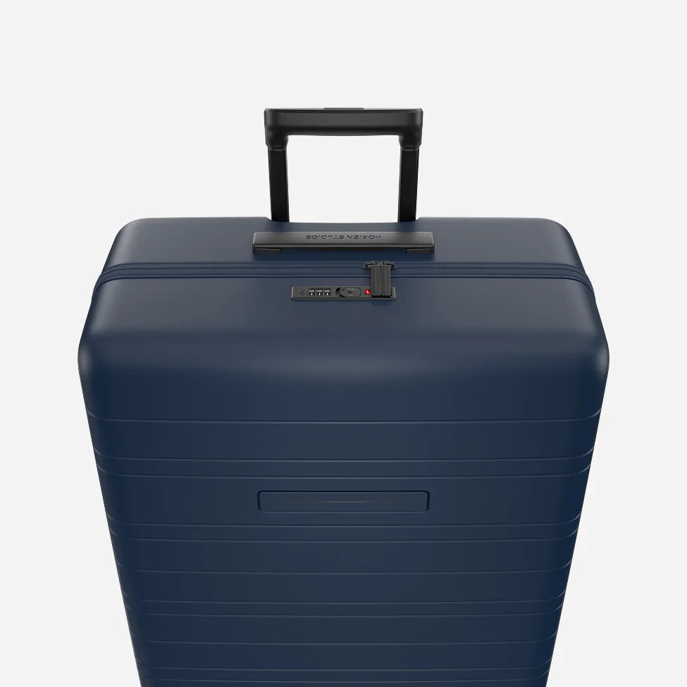 Horizn Studios H7 Air Check-In Luggage (88L) | Blue